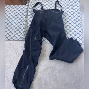 Arc’teryx men’s Bib ski pants